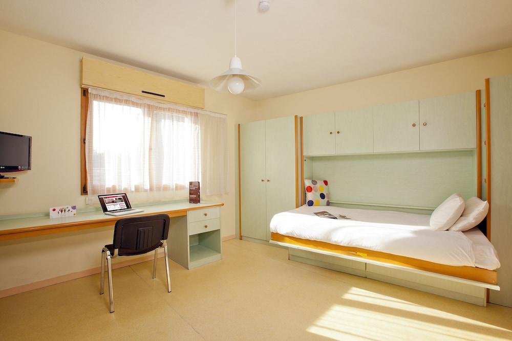 Cerise Nantes La Beaujoire Aparthotel Exteriör bild